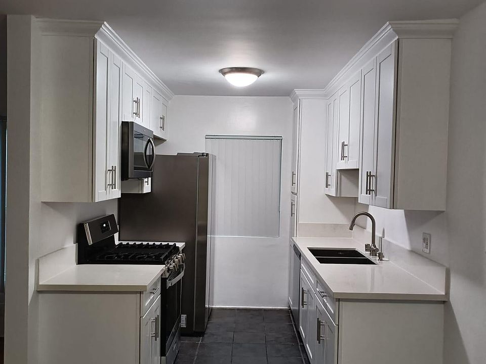 1st image of 7518 Norton Ave APT 2