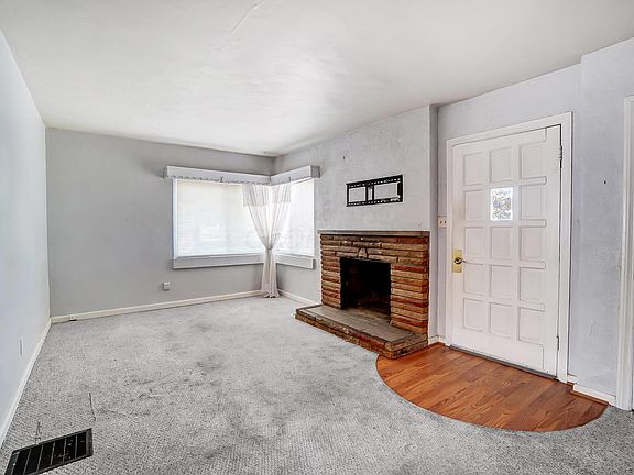 4th image of 1899 Belmead Ave