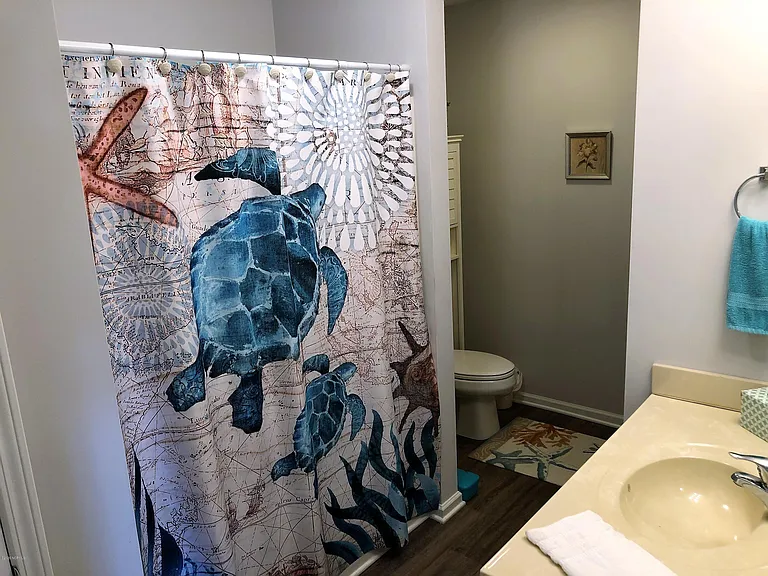 633 Spencer Farlow Dr #20 — Photo 27