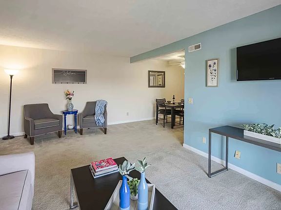 2nd image of 2351 Reserve Dr #2342D