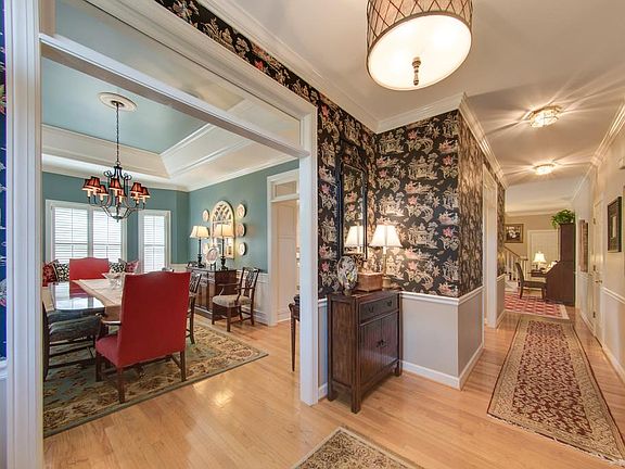 4th image of 1800 Carrington Ct