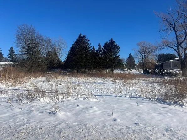 1432 Spear Street, South Burlington, VT 05403