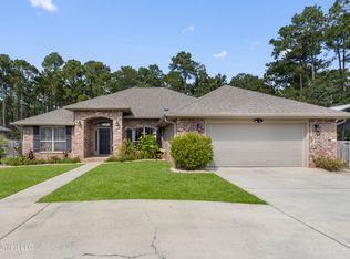 6888 Biddix Evans Rd, Ocean Springs, MS 39564