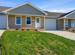 1109 Lawson St, Washington, IL 61571