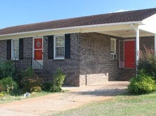 108 Fincher St, Cave Spring, GA 30124