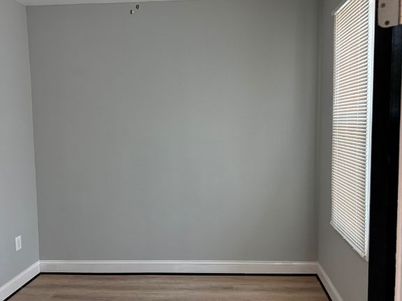 3rd image of 3106 Sequoia Ave