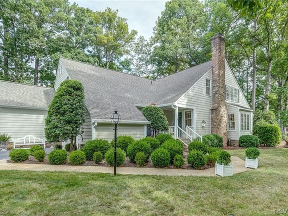 2nd image of 8916 Ginger Way Dr