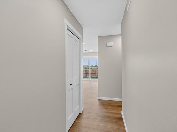 2nd image of 1348 4th St NW