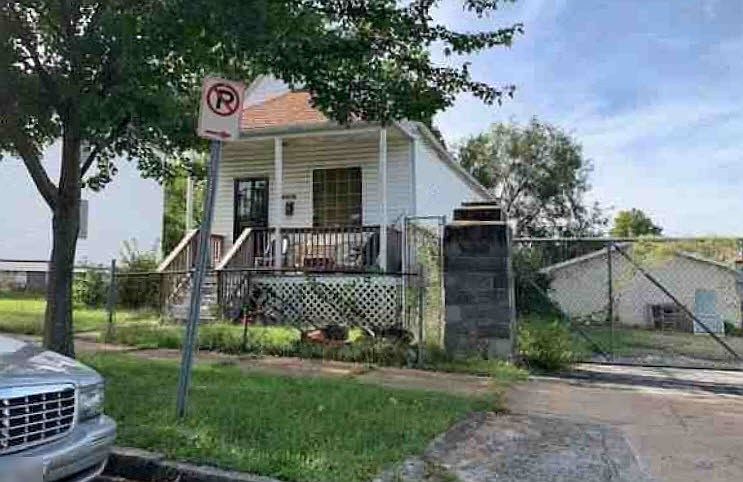 1st image of 4608 Sacramento Ave