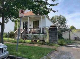 4608 Sacramento Ave, Saint Louis, MO 63115