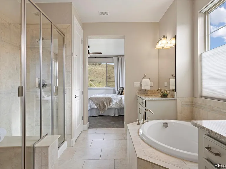 10659 Montecito Dr — Photo 29