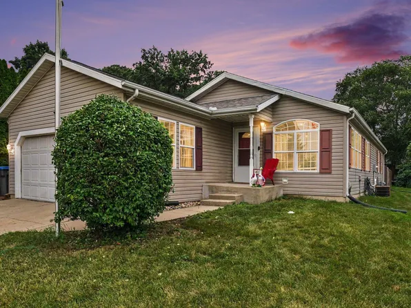 3608 Naples Ct, Elkhart, IN 46514