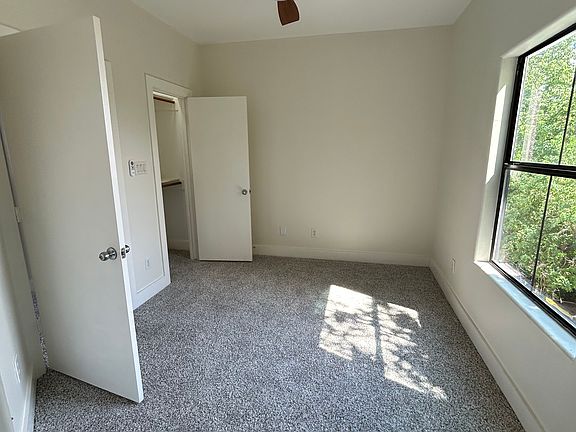 3rd image of 2400 Tuam St