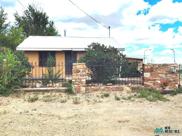 1610 Salazar St, Las Vegas, NM 87701