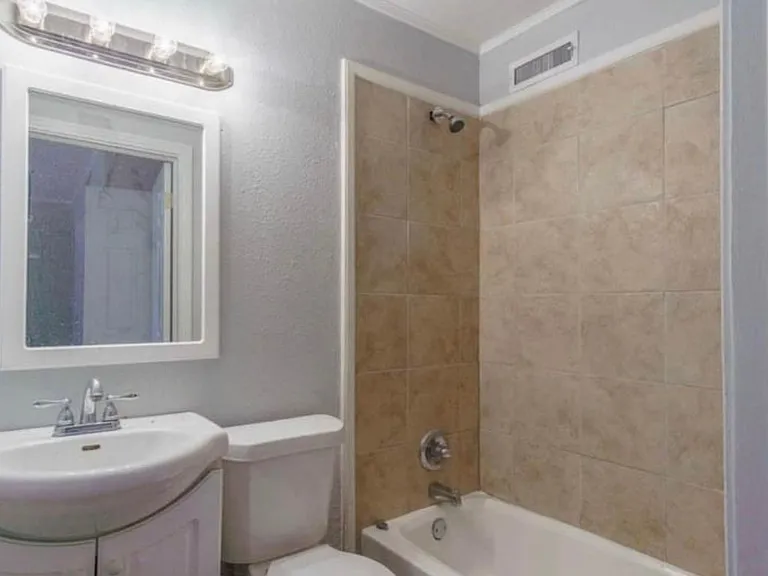 2802 Tryon Rd — Photo 14