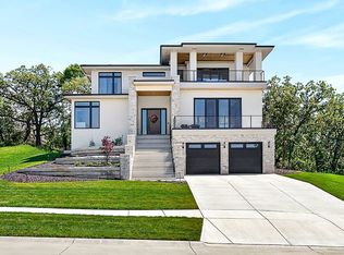 22603 Sanctuary Ridge Dr, Elkhorn, NE 68022