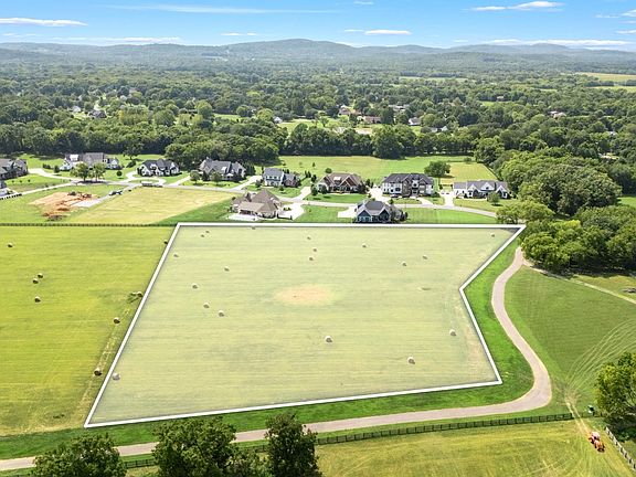 2nd image of 0 Black Barn Ln Lot 1