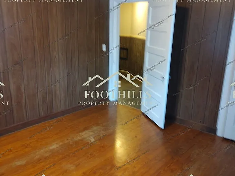 507 Rose Hill St — Photo 3