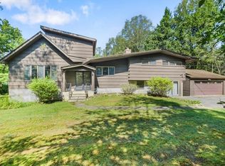 27 Arbutus St, Putnam Valley, NY 10579