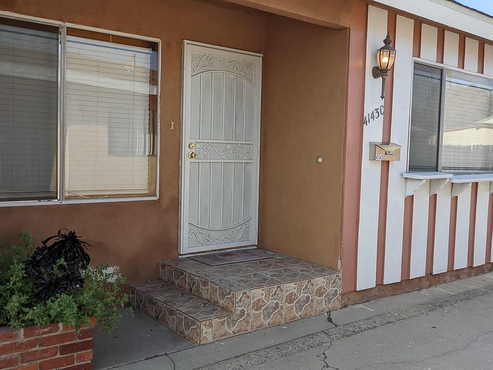 1st image of 4143 W 132nd St #3