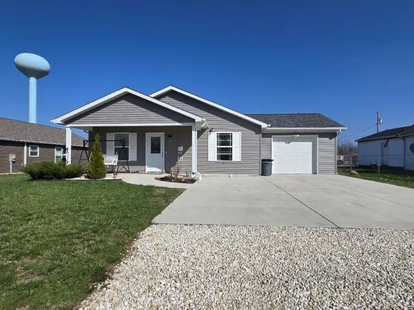 1206 W Locust St, Bowling Green, MO 63334