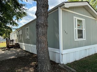 820 S Pine Ave TRAILER 190, Hastings, NE 68901