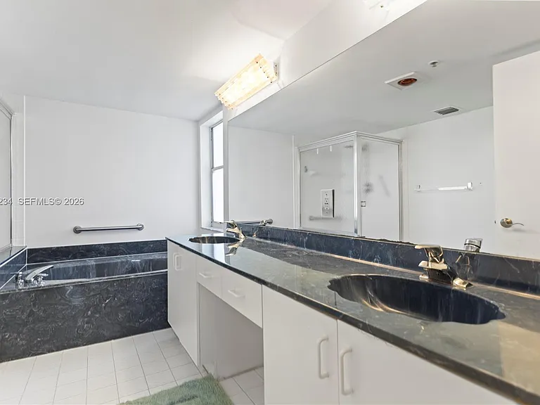 5876 Regal Glen Dr #101 — Photo 13