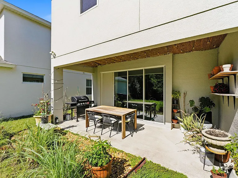 729 Brackenberry St — Photo 30