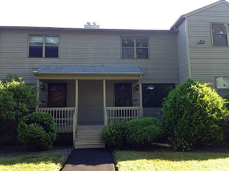 1st image of 1904 Pinewood Dr