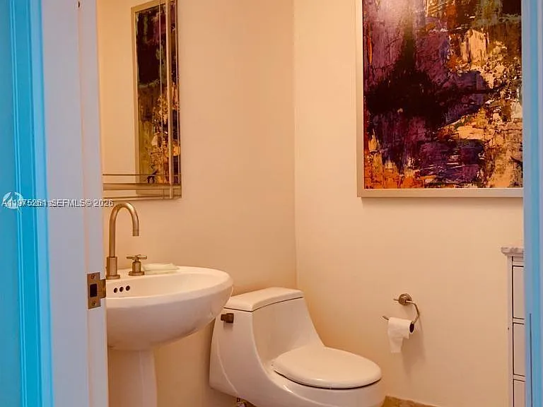 1425 Brickell Ave #43D — Photo 10