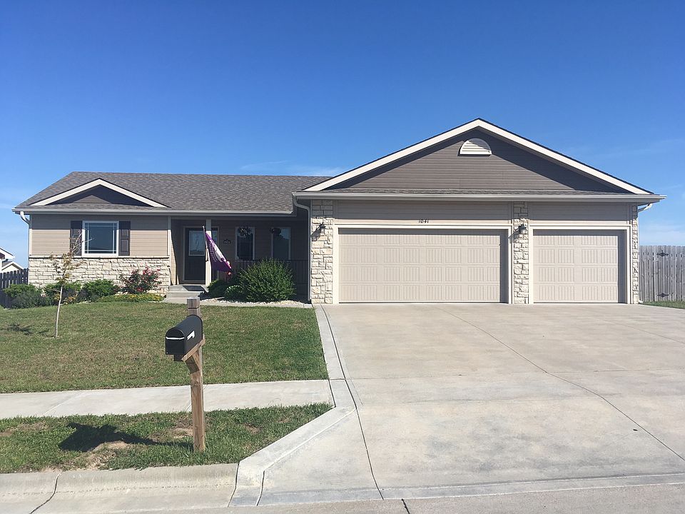 1st image of 1041 Lobdell Dr