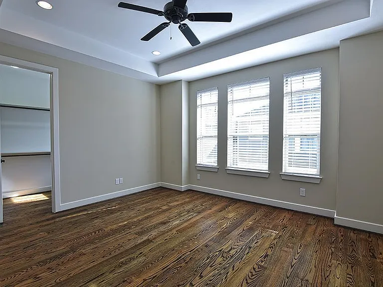 2441 Charleston St #C — Photo 19