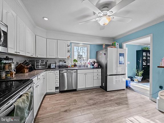 4th image of 511 Chesapeake Ave