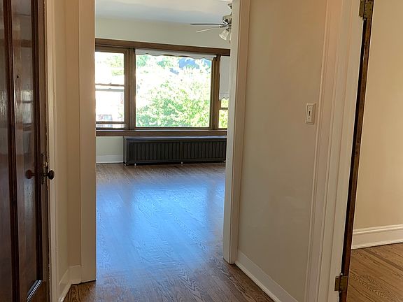 3rd image of 3708 N Whipple St #2