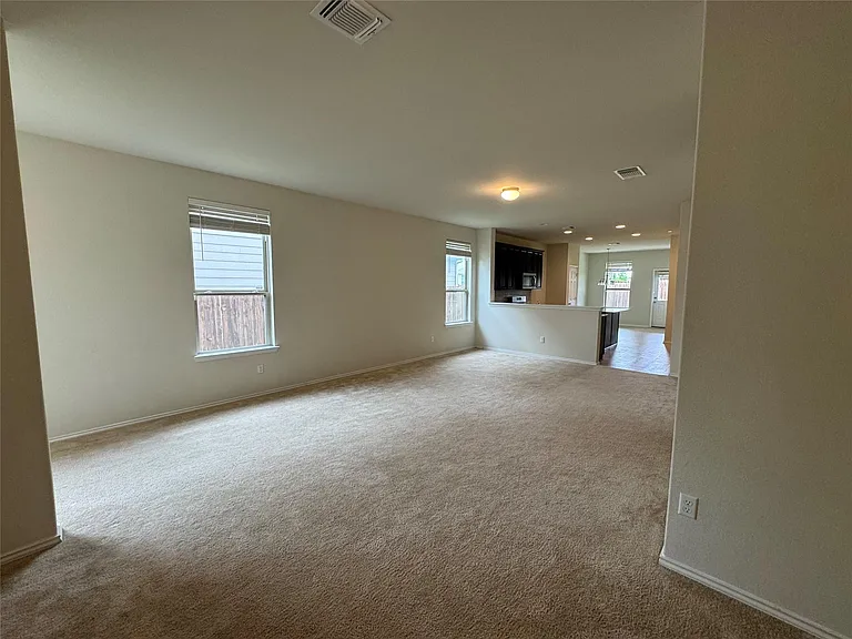 250 Zuma Dr — Photo 15