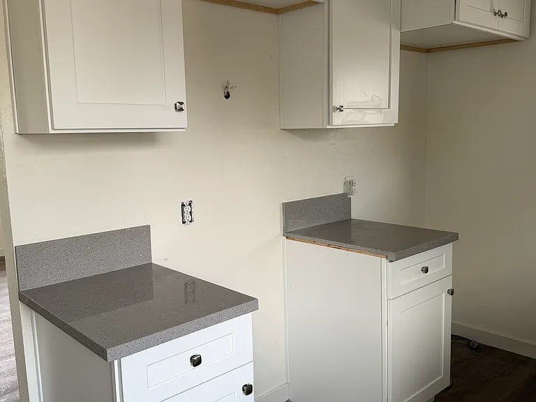 9420 Emerald Grove Ave #1 — Photo 4