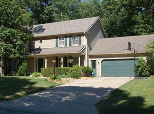 50744 Pheasant Cove Dr, Granger, IN