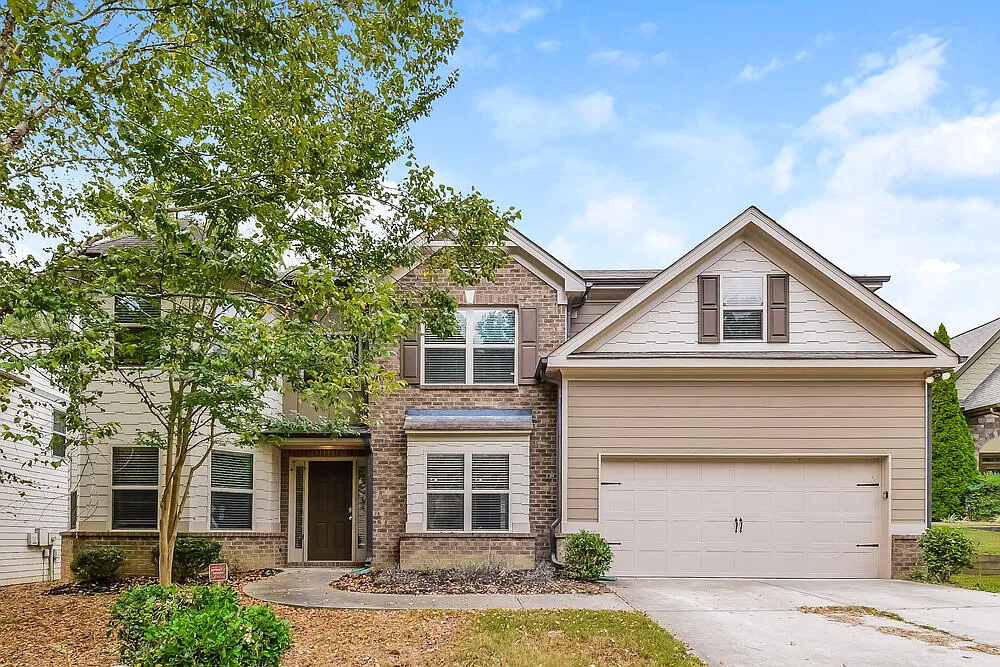 5 bed, 3.0 bath, 2848 sqft, $2,815 — Photo 1