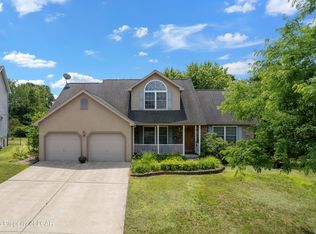 114 Seneca Dr, Old Forge, PA 18518