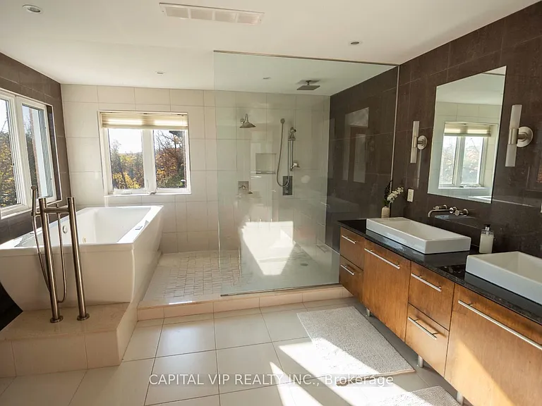 4 Wellsmere Ct — Photo 20