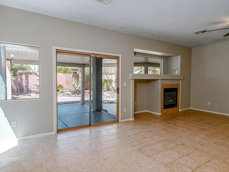 3591 Driving Range St — Photo 20