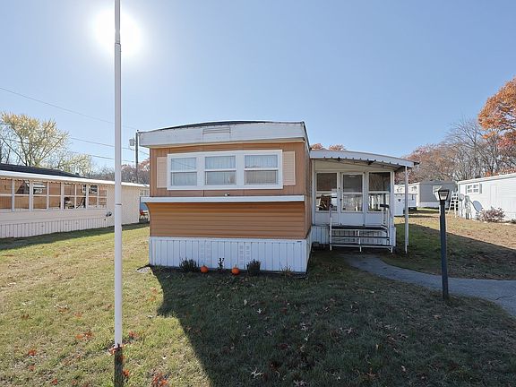 3rd image of 123 Rene Dr