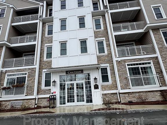 2nd image of 320 Middlesex Ave #C404