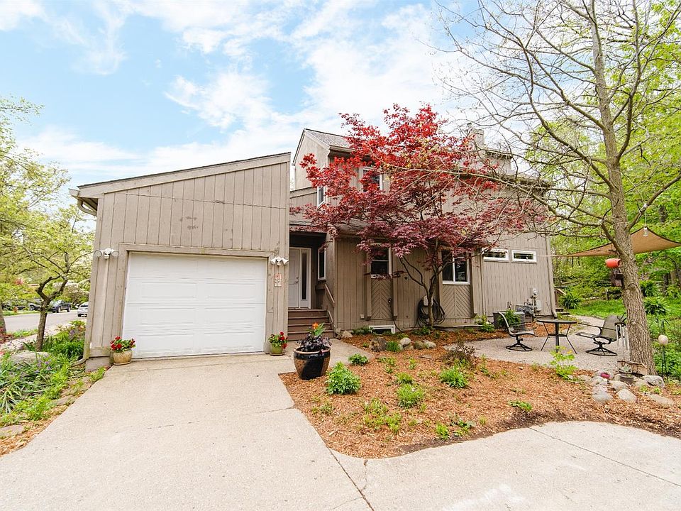1st image of 591 Glendale Cir