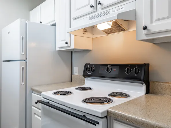 Grand View Garden Homes