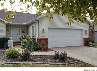 2706 S Chase Dr, Springfield, IL 62704