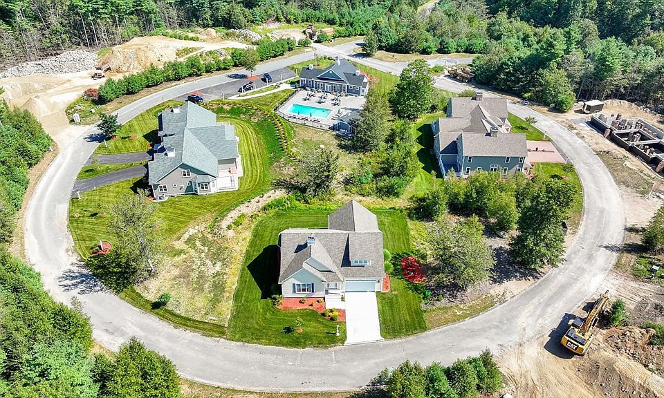 1st image of 38 Crestwood Cir #38