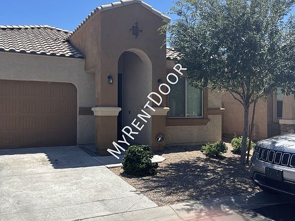 2nd image of 1025 W Ivyglen St