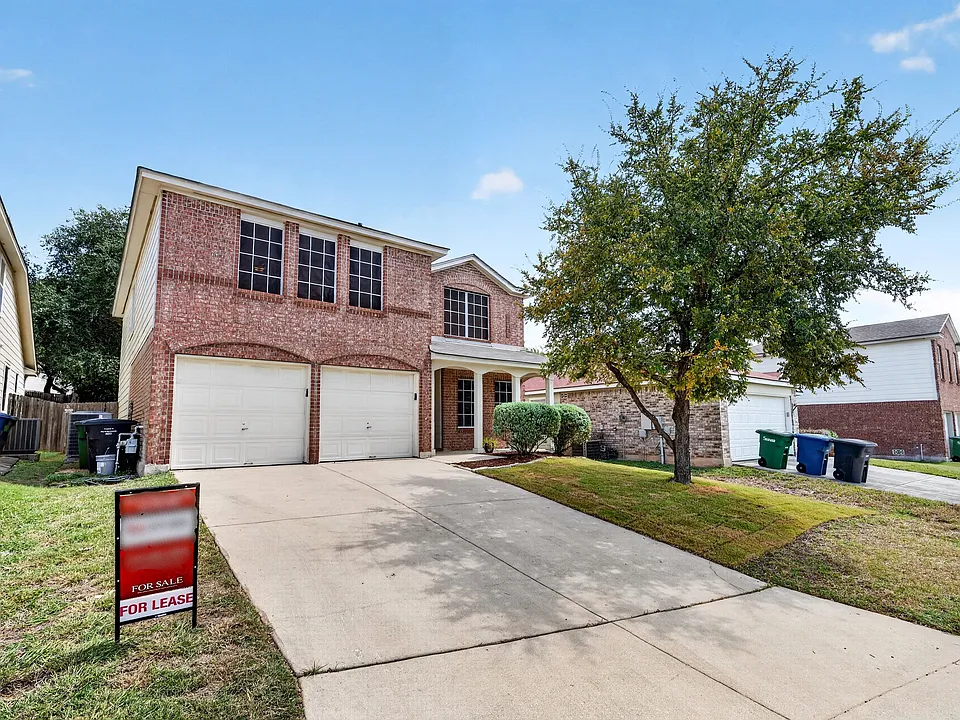 7711 Parkwood Way