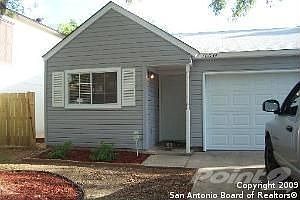 1st image of 10034 Birch Field Dr